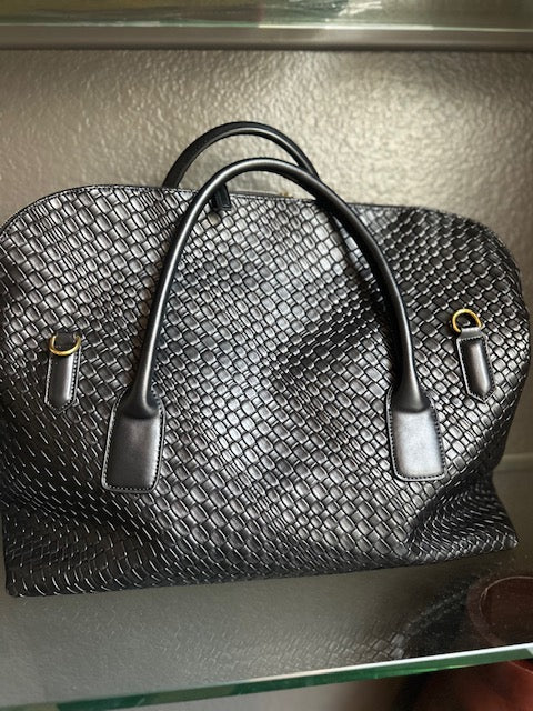 Medium Carryall Textured Black Bag